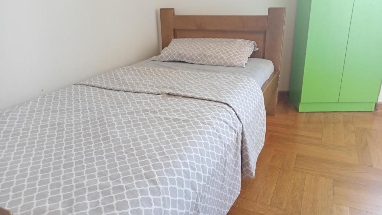 Central Home Подгориця Екстер'єр фото